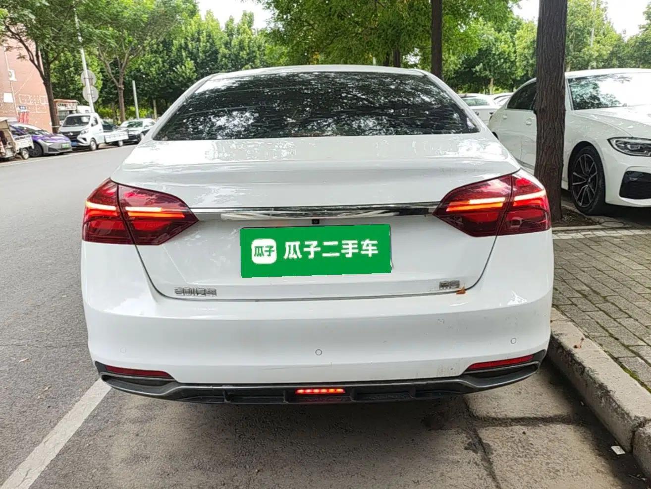 Geely Auto Emgrand 2019 Leading Edition 1.5L CVT Luxury Model China VI Standard — миниатюра 5