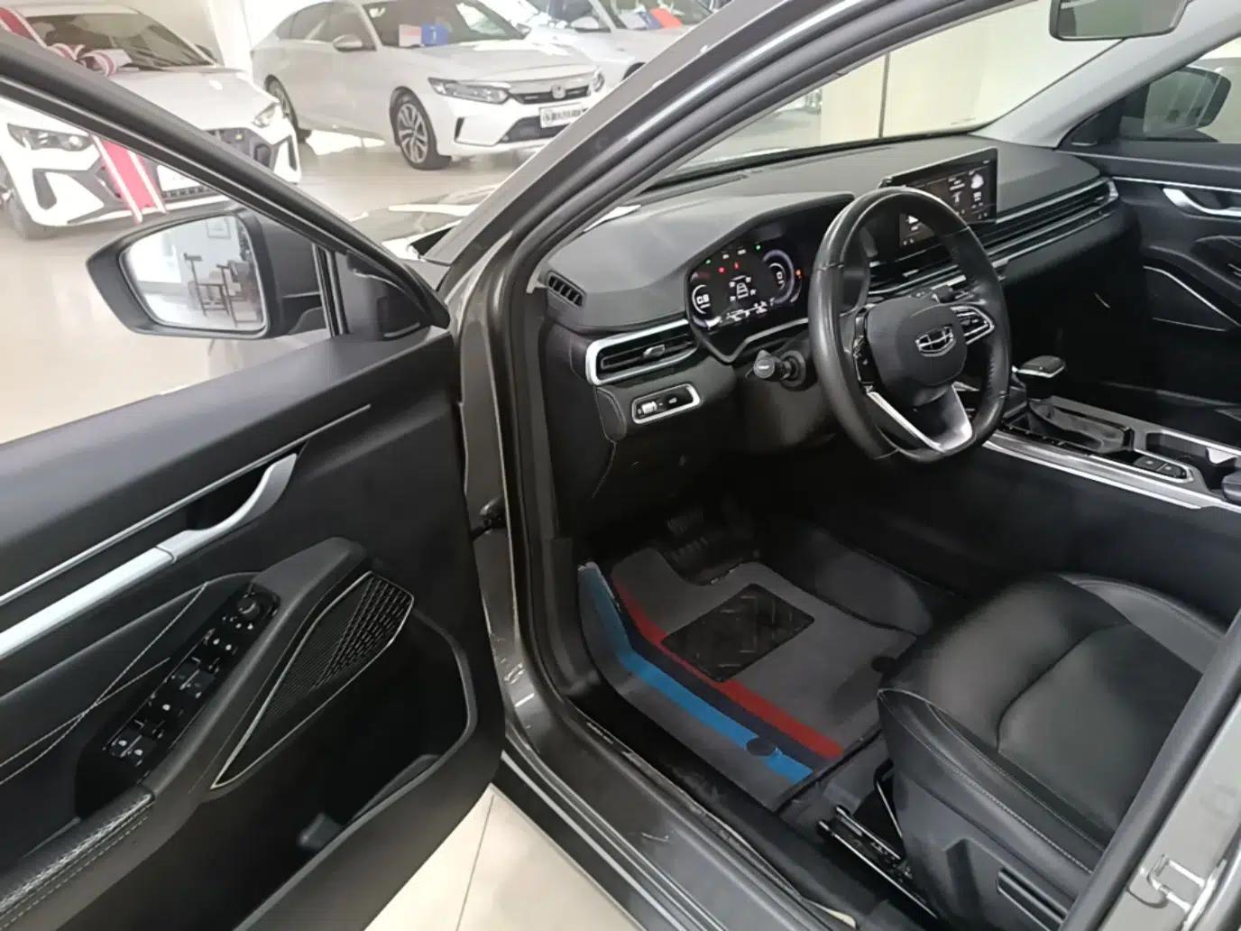 Geely Auto Emgrand 2022 4th Generation 1.5L CVT Luxury Model — миниатюра 18