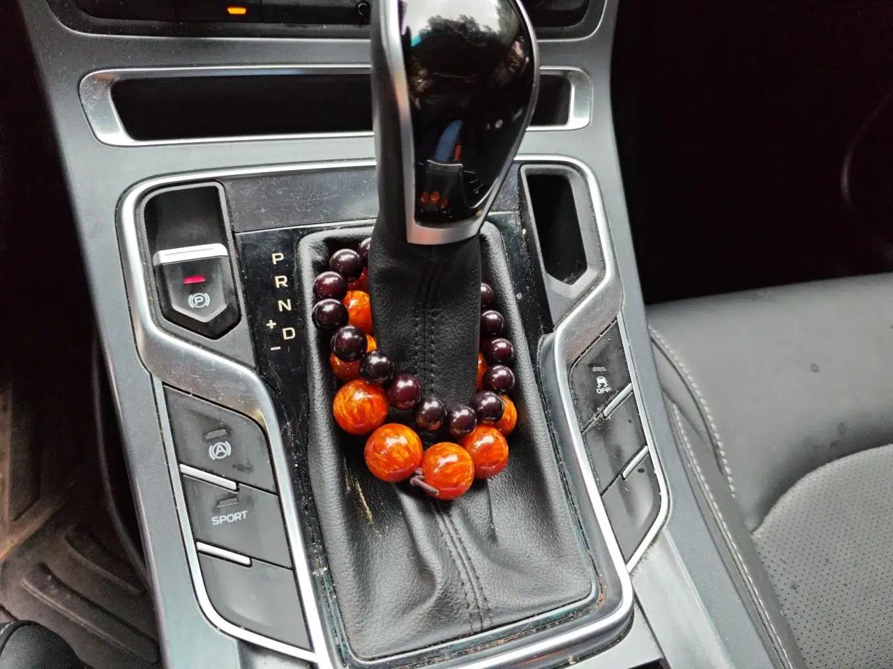 Geely Auto Emgrand 2019 Leading Edition 1.5L CVT Luxury Model China V Standard — миниатюра 14
