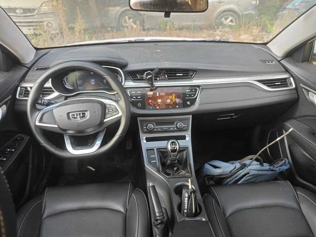 Geely Auto Emgrand 2019 Leading Edition 1.5L Manual Upgraded Connectivity Model China VI Standard — миниатюра 9