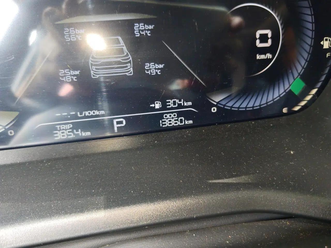 Geely Auto Emgrand 2023 4th Generation Champion Edition 1.5L CVT Prestige Model — миниатюра 12