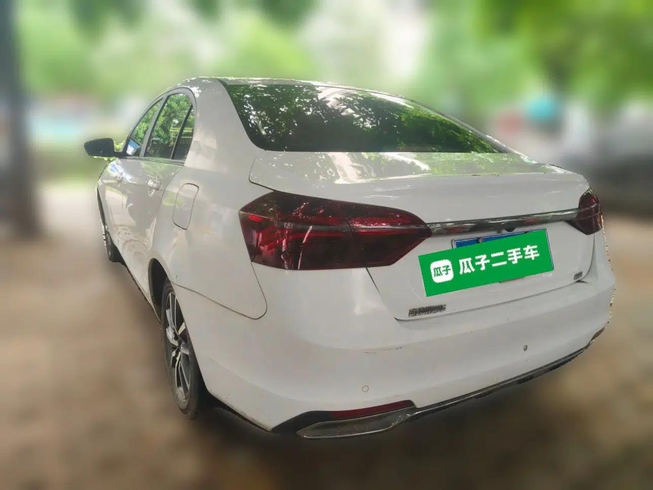 Geely Auto Emgrand 2020 1.5L CVT Upward Version — миниатюра 4