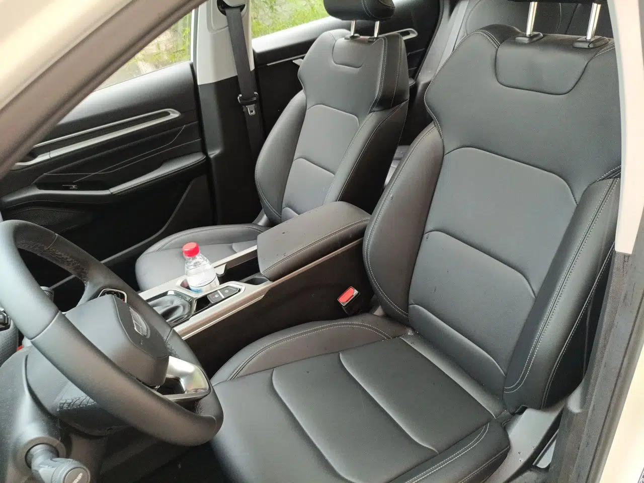 Geely Auto Emgrand 2025 4th Generation 1.5L CVT Luxury Version — миниатюра 15