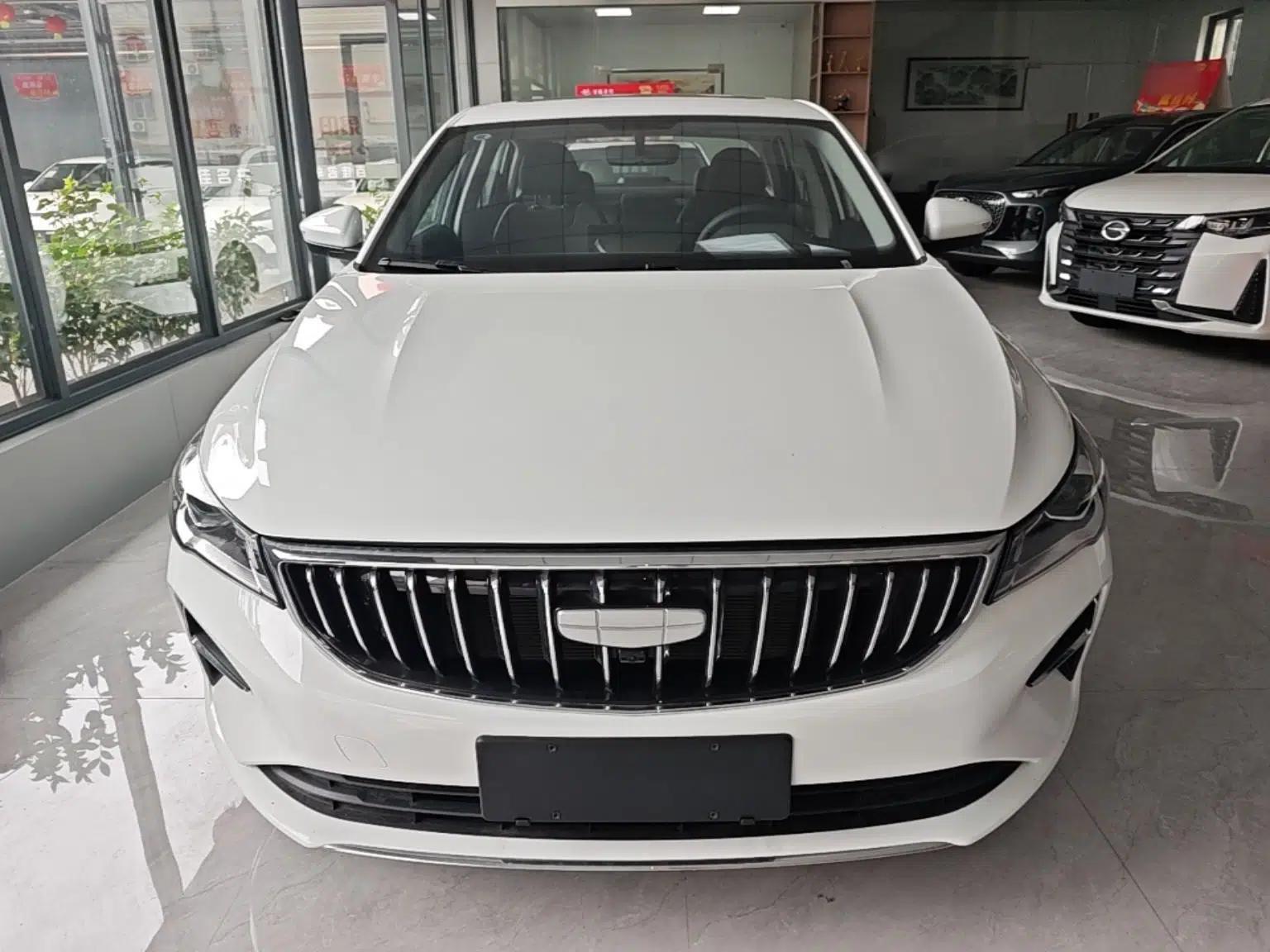 Geely Auto Emgrand 2026 Model 4th Generation 4 Millionth Anniversary Edition 1.5L CVT Feiyue Edition — миниатюра 2