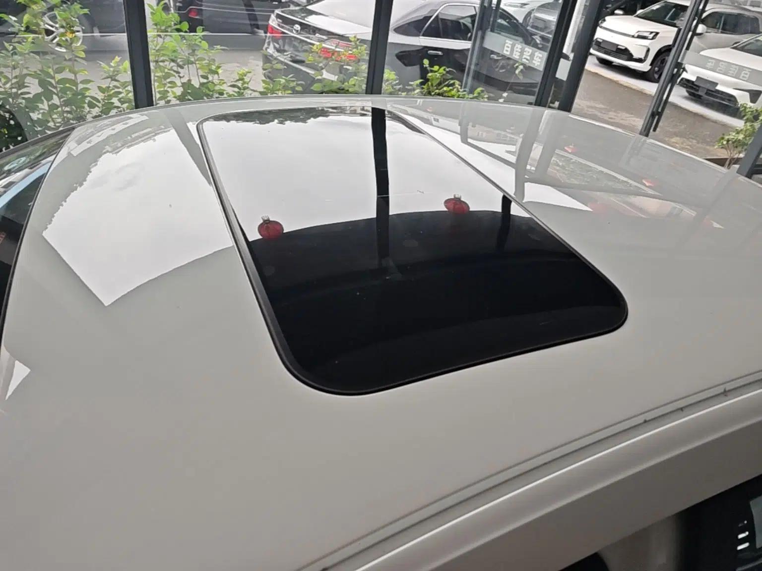 Geely Auto Emgrand 2026 Model 4th Generation 4 Millionth Anniversary Edition 1.5L CVT Feiyue Edition — миниатюра 7