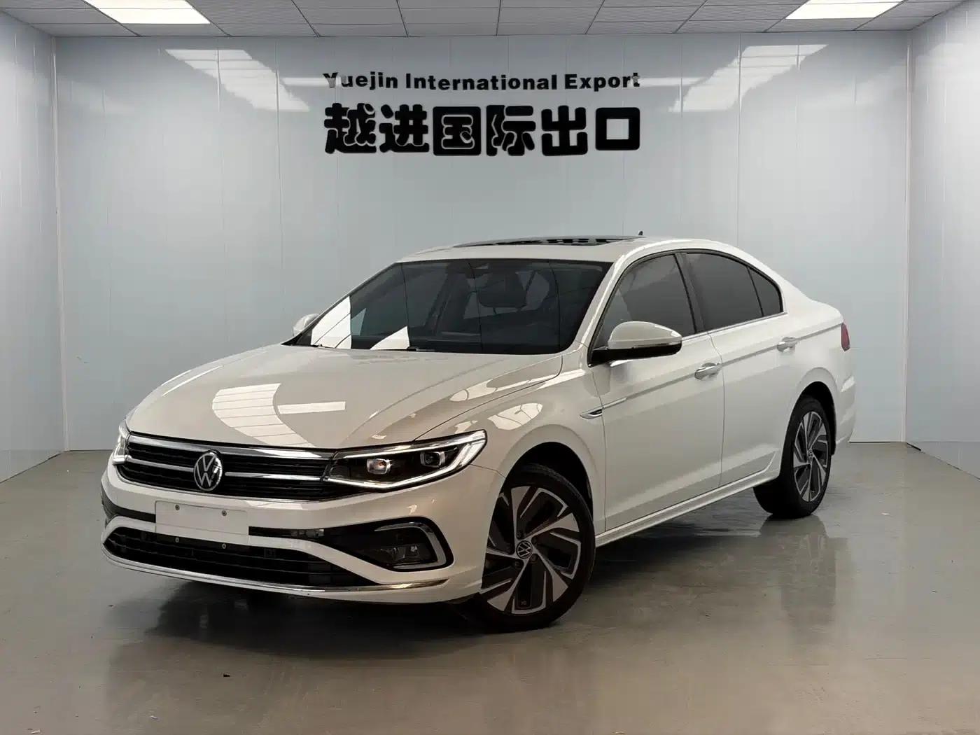 2023 Volkswagen Bora 280TSI DSG Premium Edition — миниатюра 1