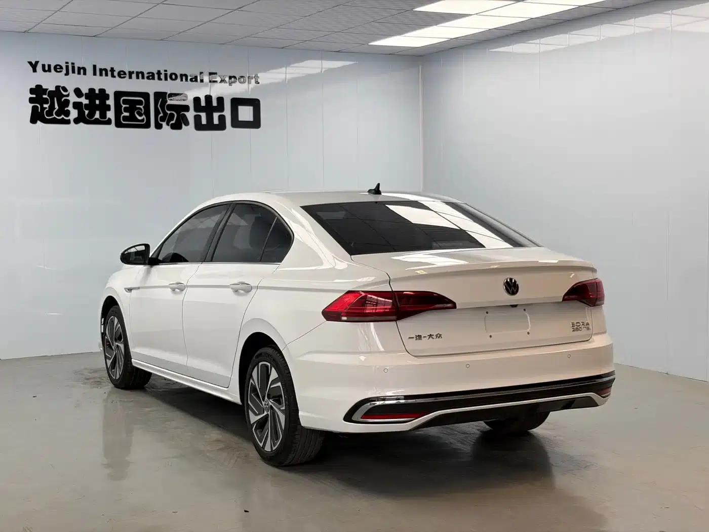 2023 Volkswagen Bora 280TSI DSG Premium Edition — миниатюра 8