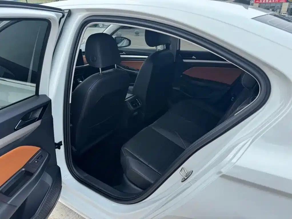 2023 Volkswagen Bora 200TSI DSG Yuexing PRO Edition — миниатюра 6