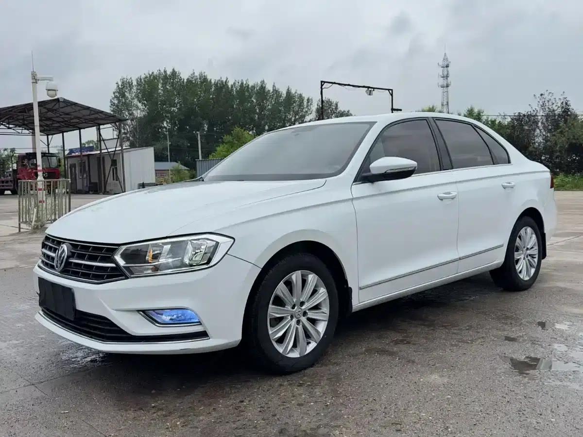 2018 Volkswagen Bora 1.5L Automatic Comfort Model — миниатюра 1