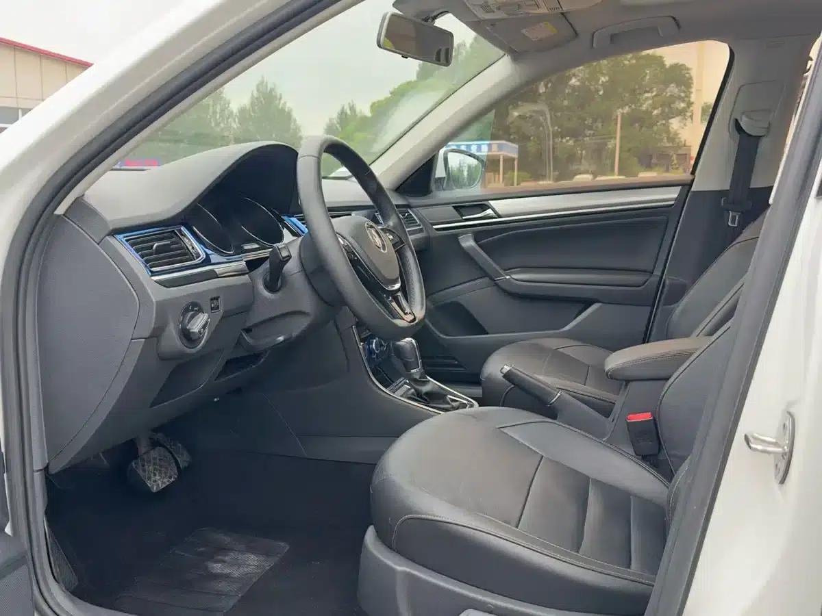 2018 Volkswagen Bora 1.5L Automatic Comfort Model — миниатюра 5