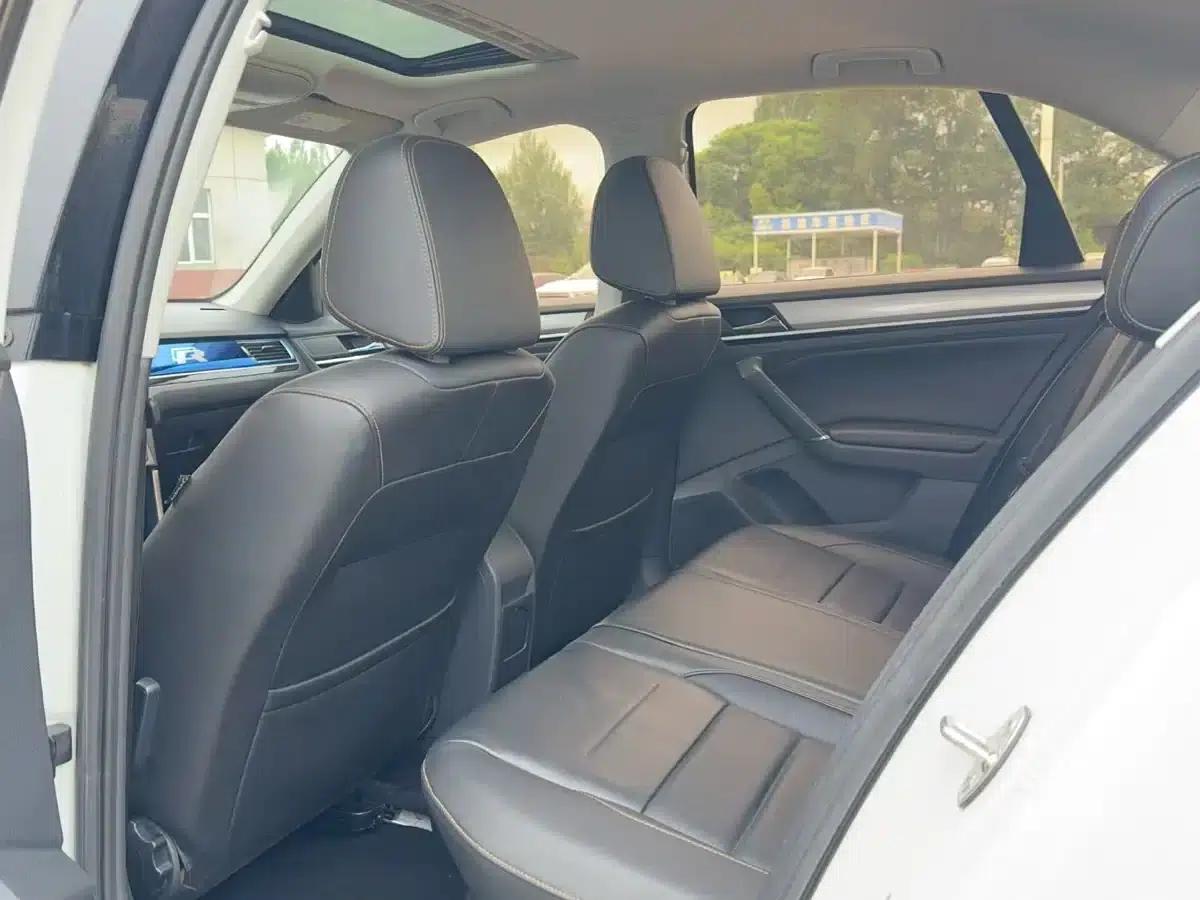 2018 Volkswagen Bora 1.5L Automatic Comfort Model — миниатюра 6