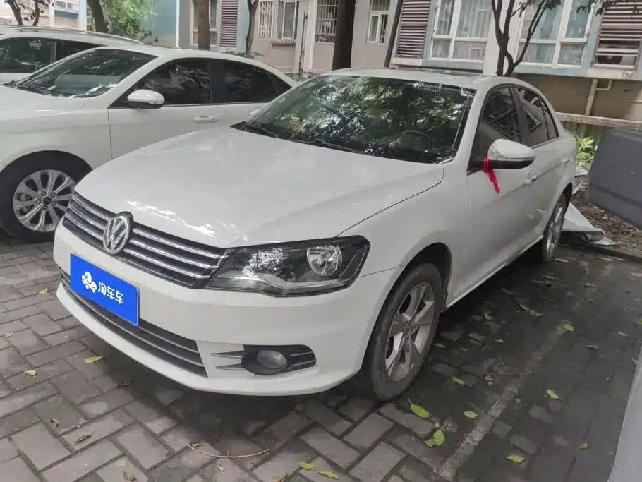 2015 Volkswagen Bora Value Edition 1.6L Manual Comfort Model — миниатюра 1