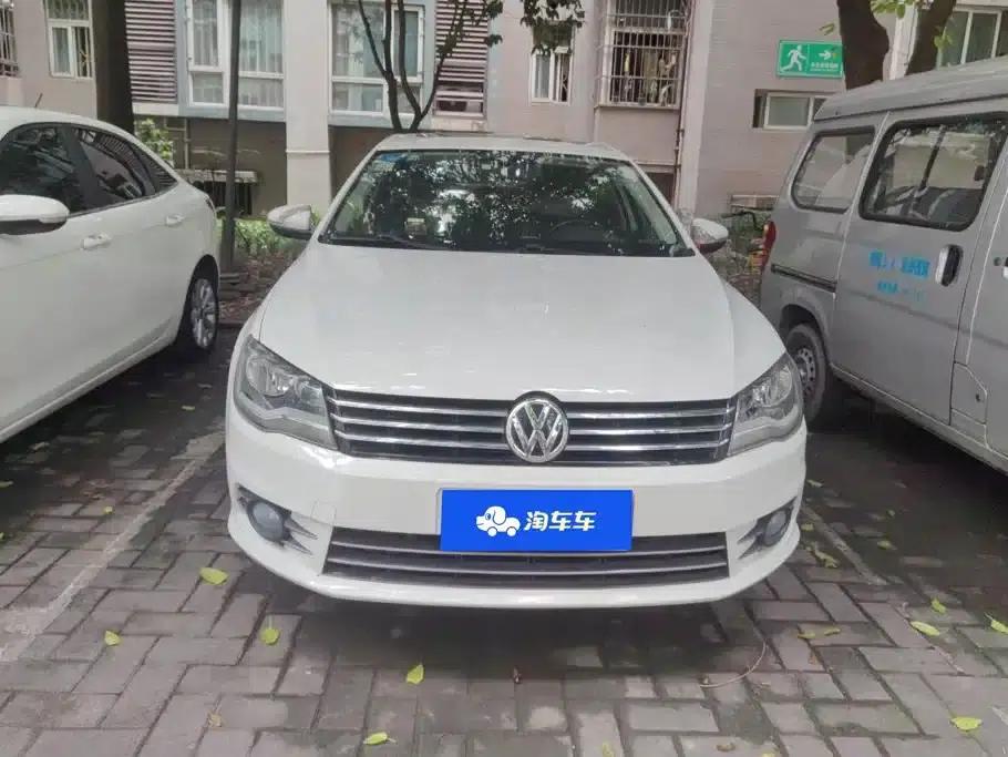 2015 Volkswagen Bora Value Edition 1.6L Manual Comfort Model — миниатюра 2