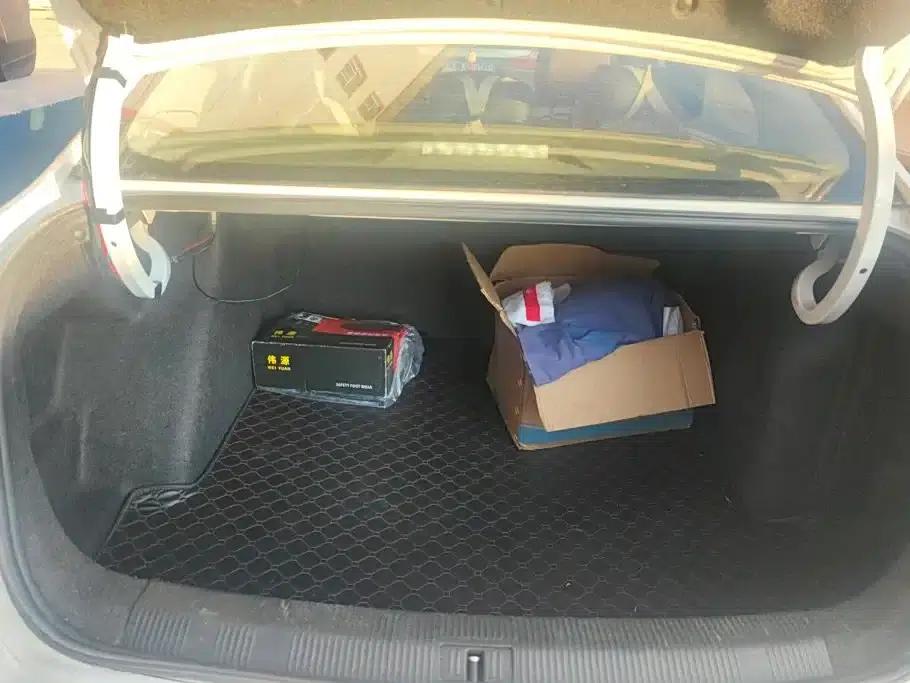 2019 Volkswagen Bora Legend 1.5L Manual Fashion Model (China VI Emission Standard) — миниатюра 4