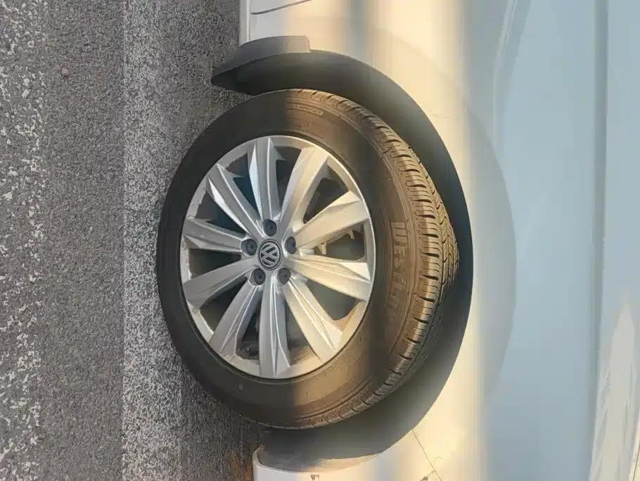 2019 Volkswagen Bora Legend 1.5L Manual Fashion Model (China VI Emission Standard) — миниатюра 6