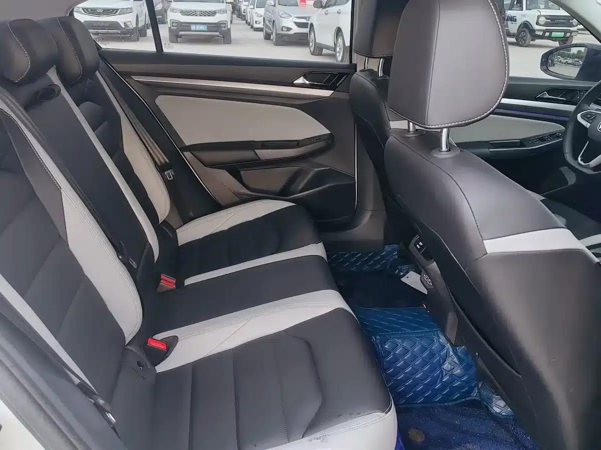 2023 Volkswagen Bora 200TSI DSG Comfort Edition — миниатюра 4