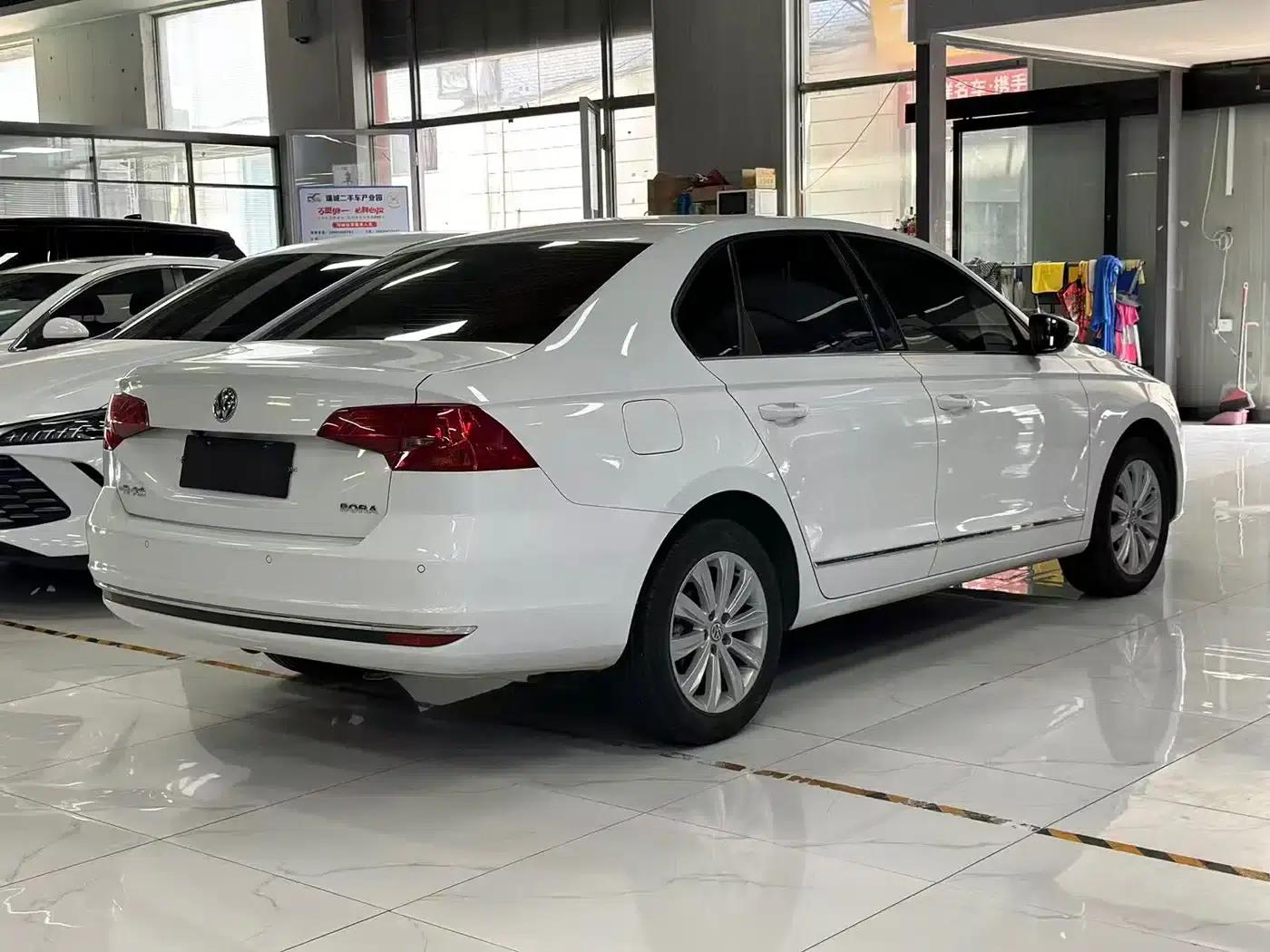 2018 Volkswagen Bora 1.5L Automatic Comfort Model — миниатюра 5