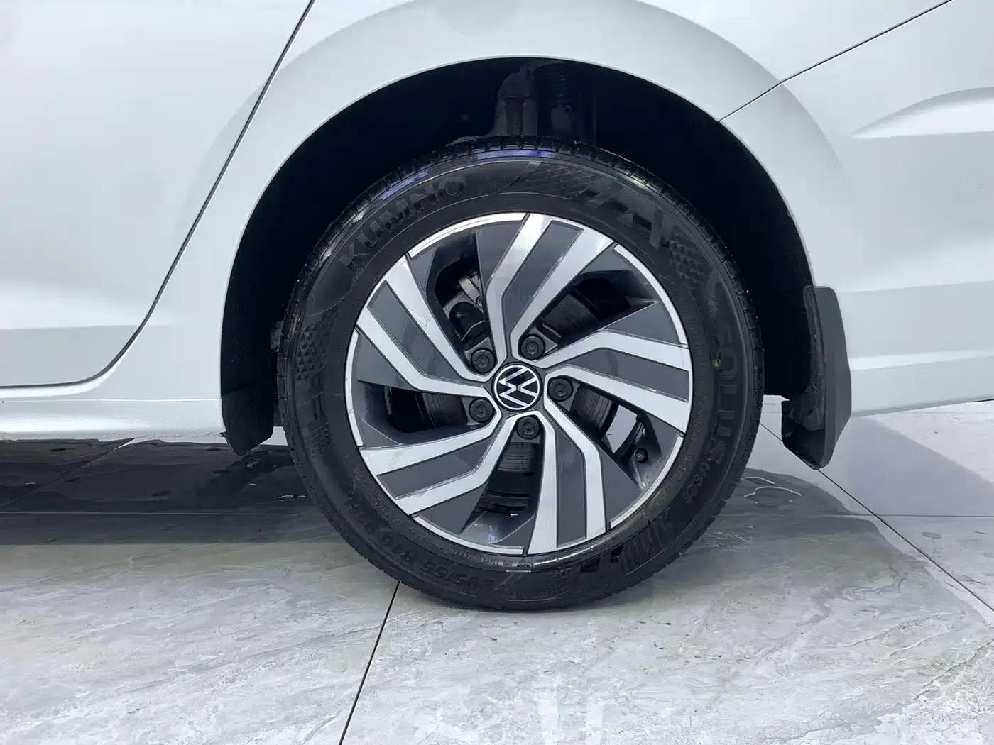 2023 Volkswagen Bora 200TSI DSG Smart Edition — миниатюра 8