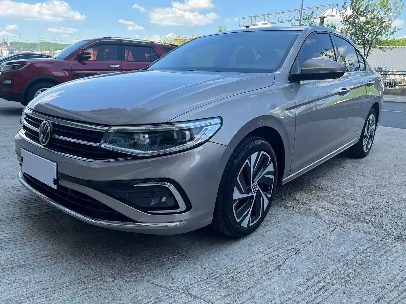 2023 Volkswagen Bora 200TSI DSG Yuexing PRO Edition — миниатюра 1