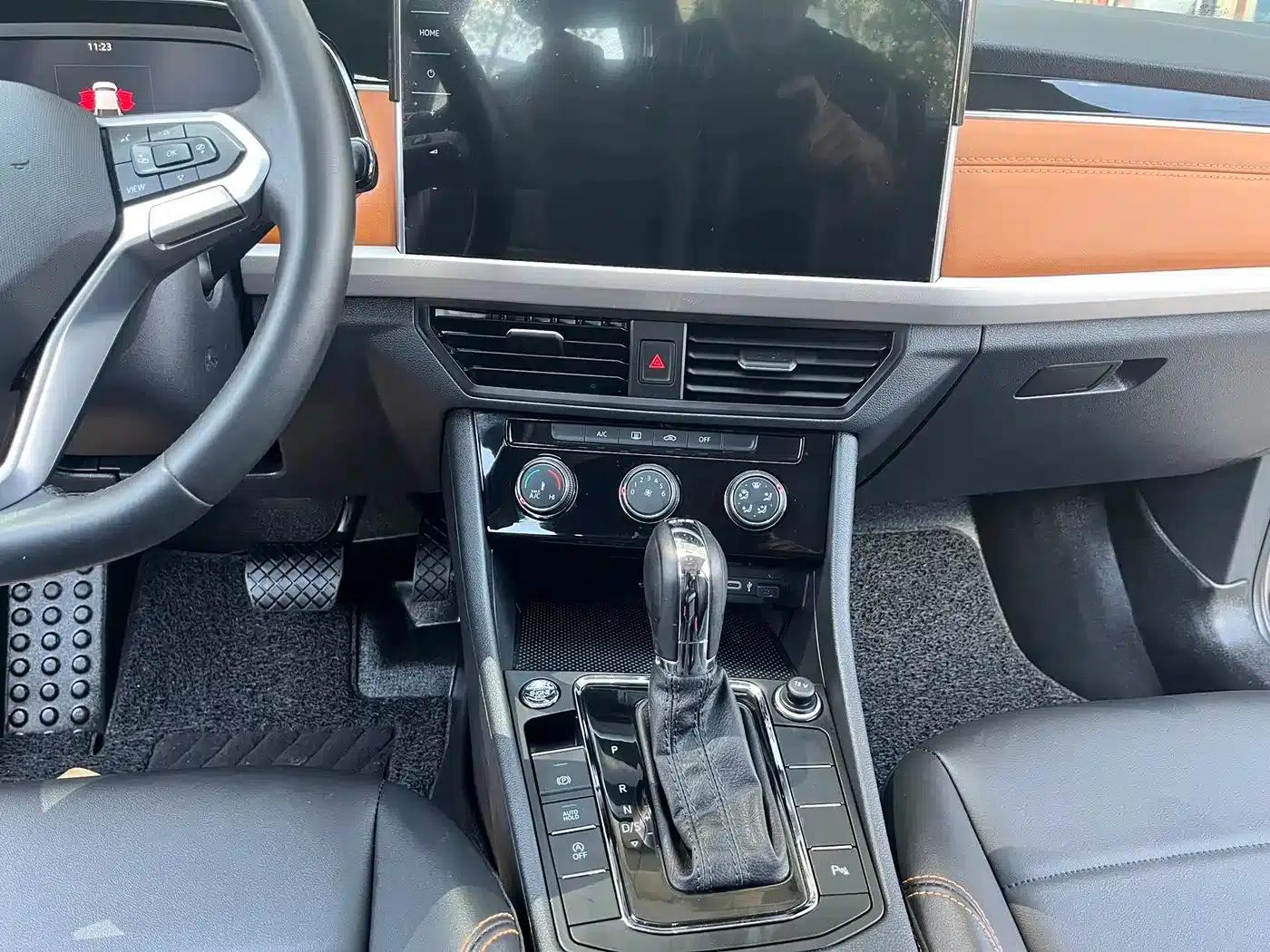 2023 Volkswagen Bora 200TSI DSG Yuexing PRO Edition — миниатюра 11
