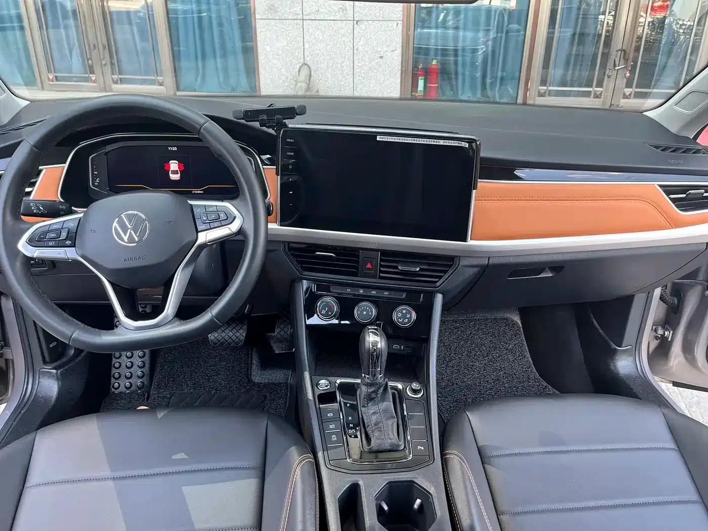 2023 Volkswagen Bora 200TSI DSG Yuexing PRO Edition — миниатюра 9