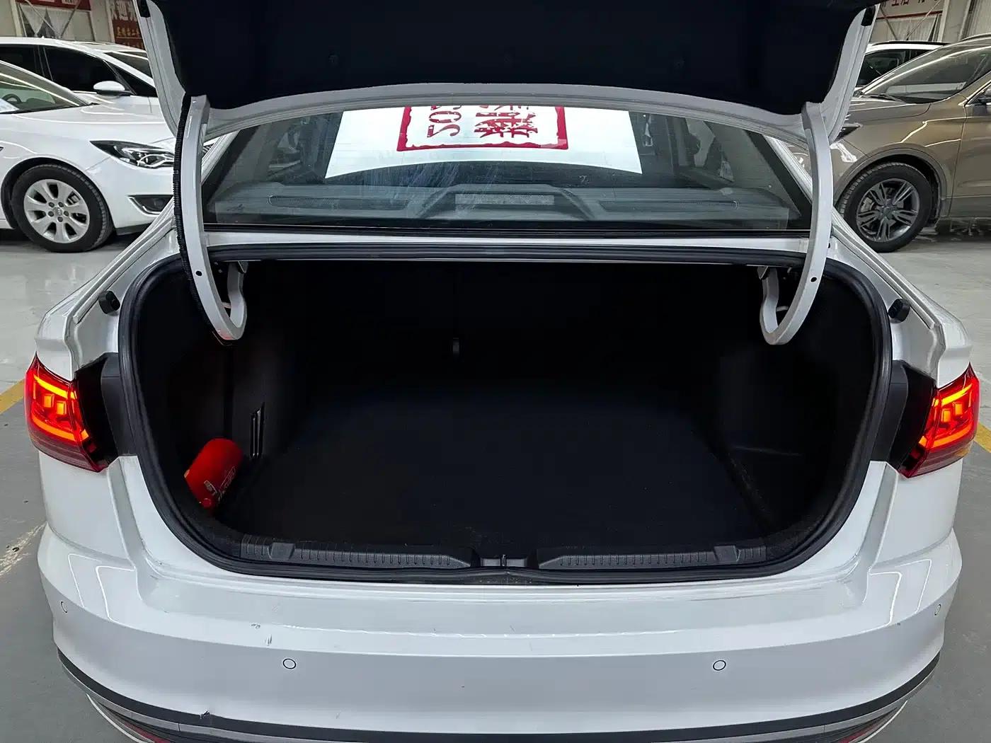 2024 Volkswagen Bora 200TSI DSG Comfort Edition — миниатюра 12