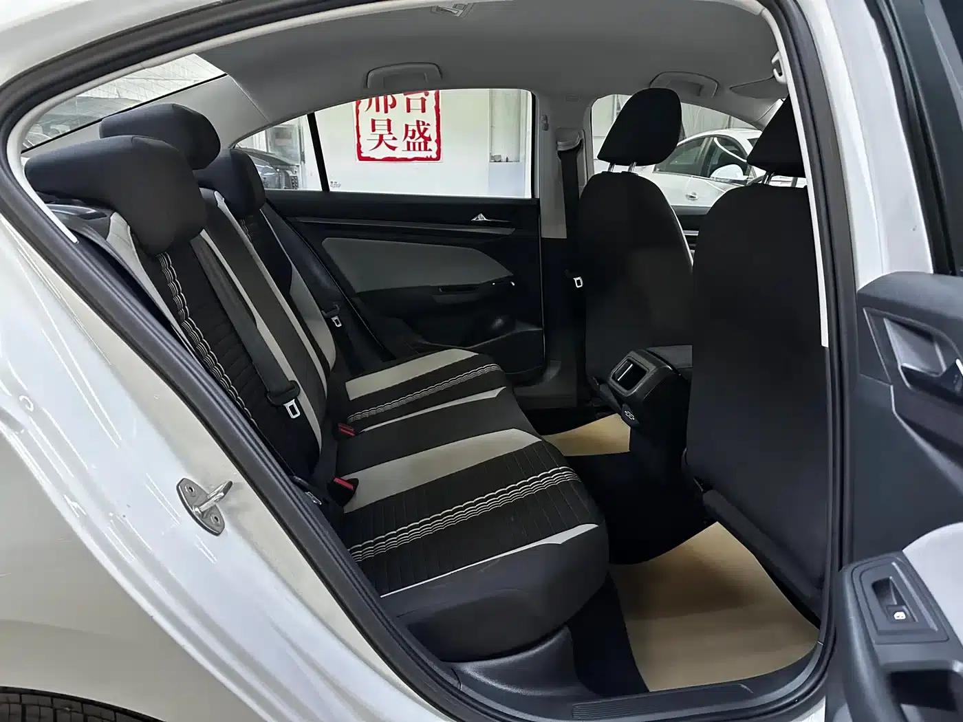 2024 Volkswagen Bora 200TSI DSG Comfort Edition — миниатюра 13