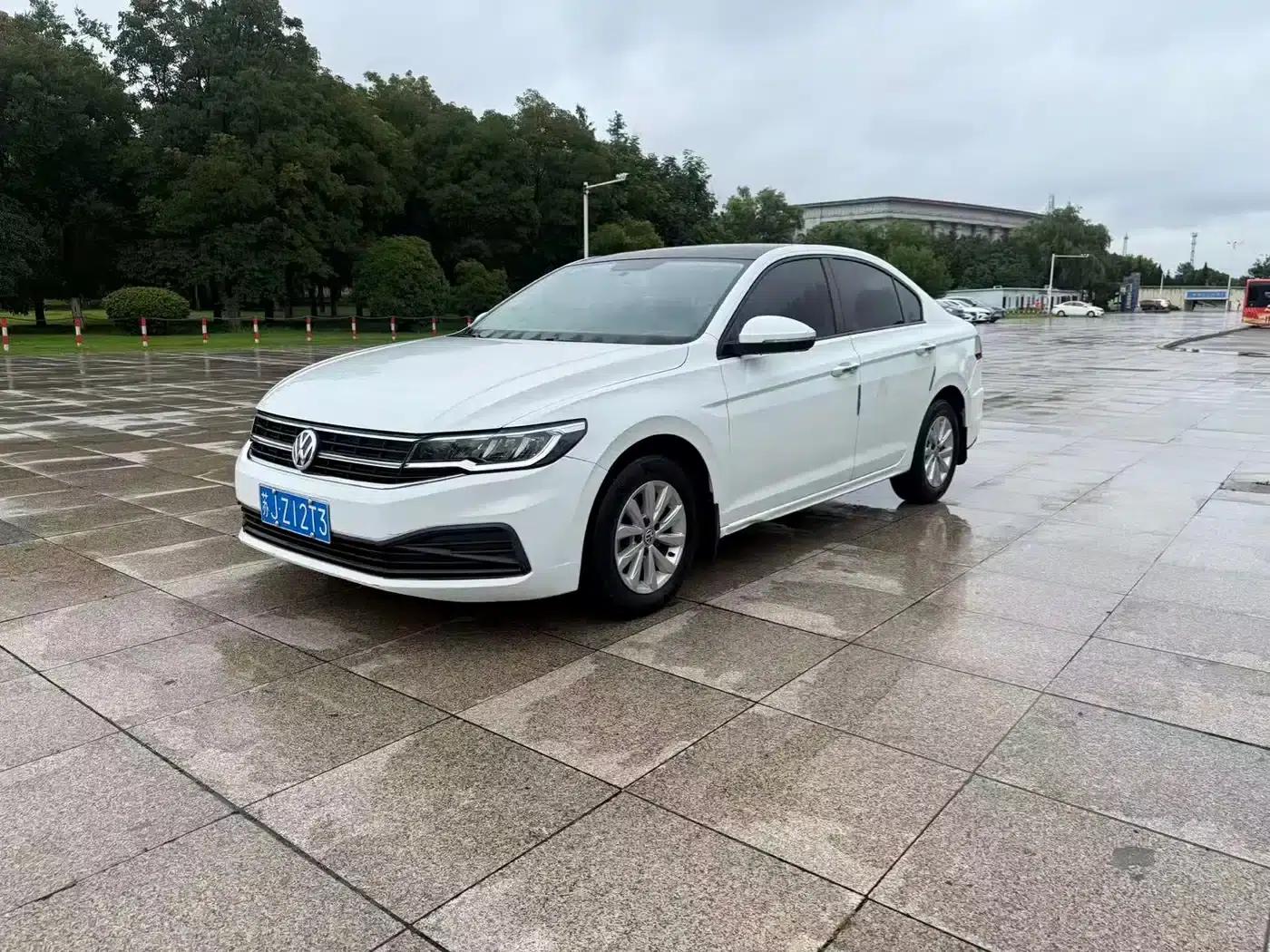 2020 Volkswagen Bora 1.5L Automatic Fashion Edition — миниатюра 3