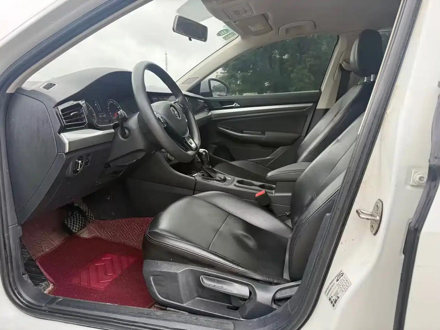 2020 Volkswagen Bora 1.5L Automatic Fashion Edition — миниатюра 4