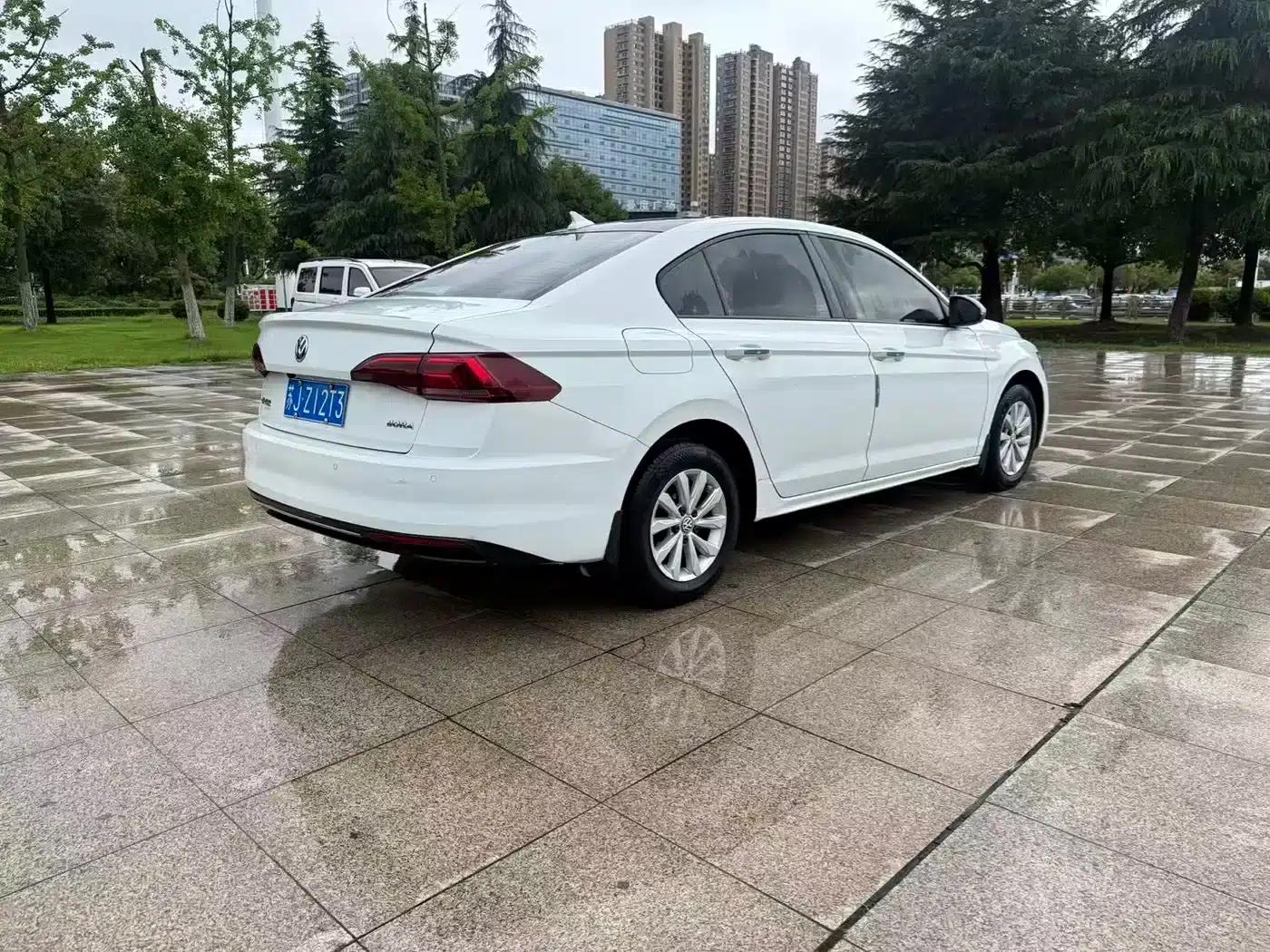 2020 Volkswagen Bora 1.5L Automatic Fashion Edition — миниатюра 7