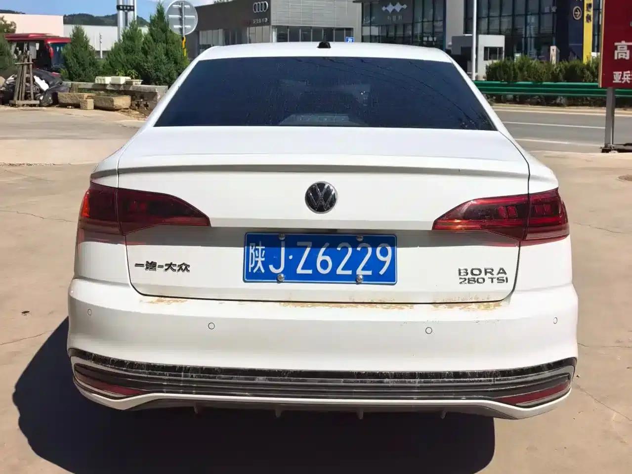 2023 Volkswagen Bora 280TSI DSG Premium Edition — миниатюра 3