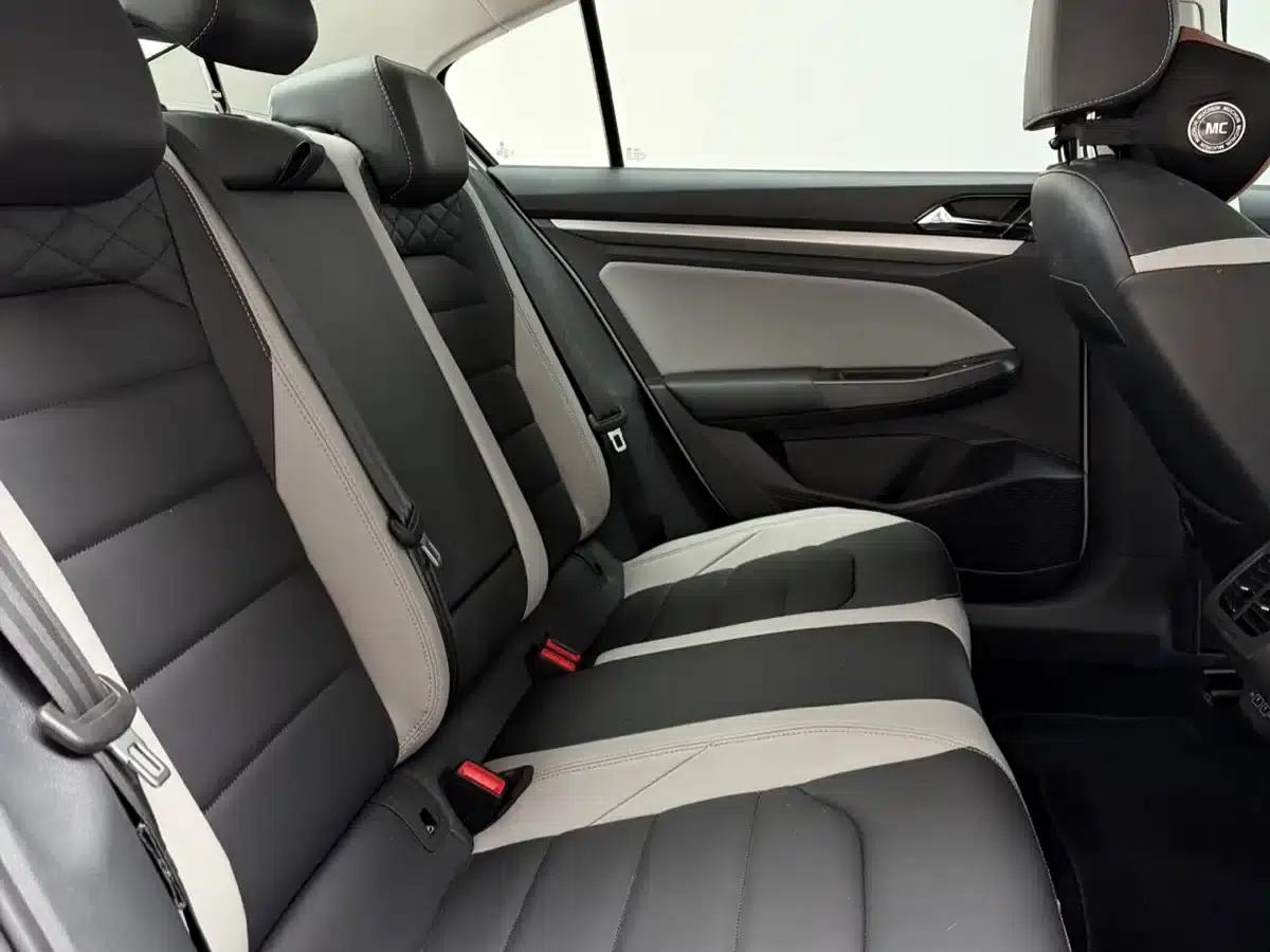 2023 Volkswagen Bora 280TSI DSG Premium Edition — миниатюра 13
