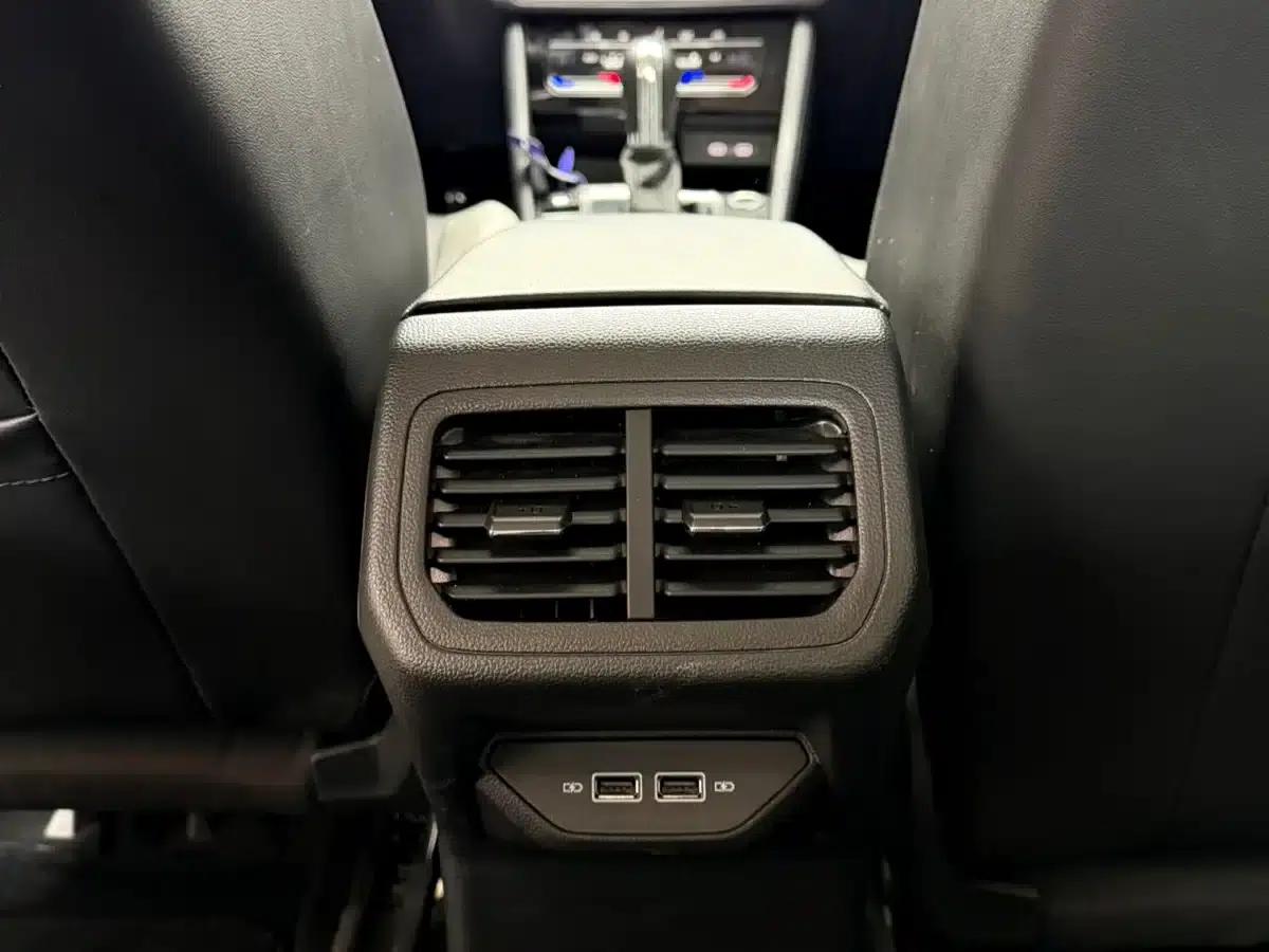 2023 Volkswagen Bora 280TSI DSG Premium Edition — миниатюра 14