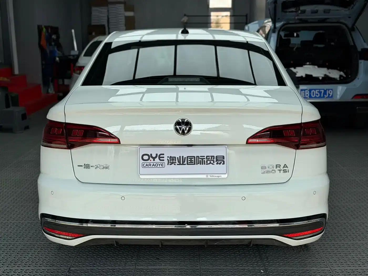 2023 Volkswagen Bora 280TSI DSG Premium Edition — миниатюра 5
