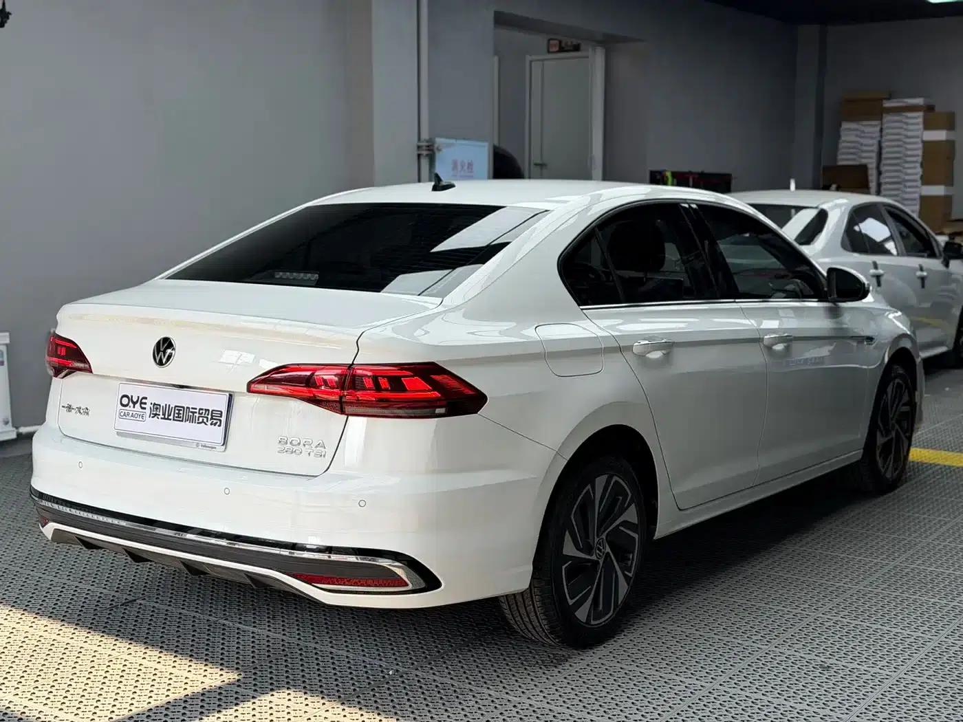 2023 Volkswagen Bora 280TSI DSG Premium Edition — миниатюра 6
