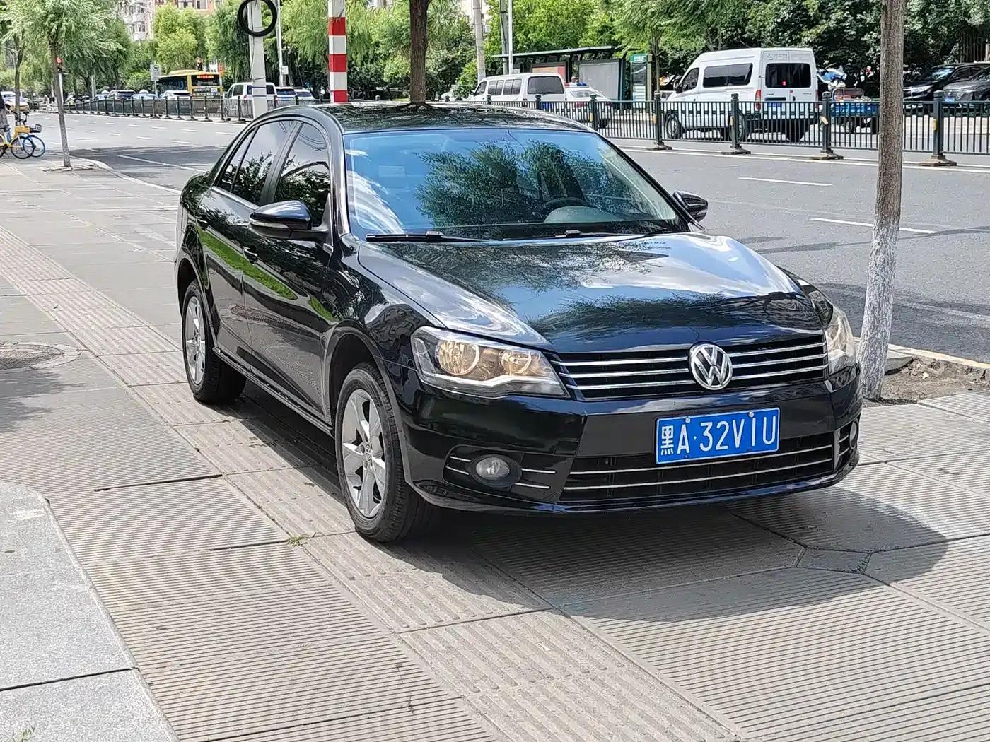 2014 Volkswagen Bora 1.6L Automatic Comfort Model — миниатюра 1