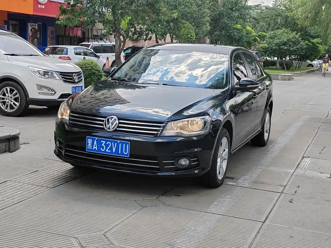 2014 Volkswagen Bora 1.6L Automatic Comfort Model — миниатюра 2