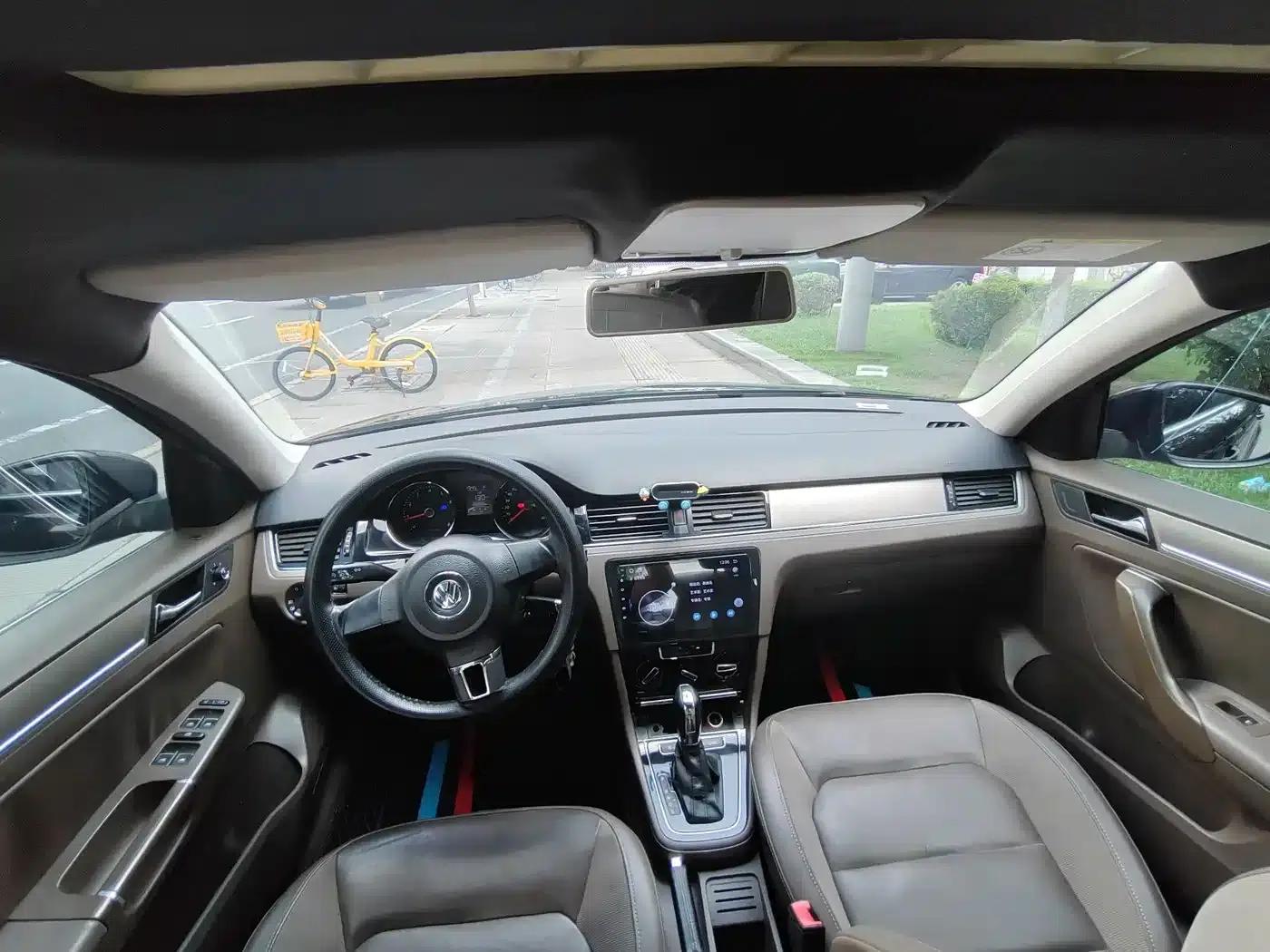 2014 Volkswagen Bora 1.6L Automatic Comfort Model — миниатюра 7