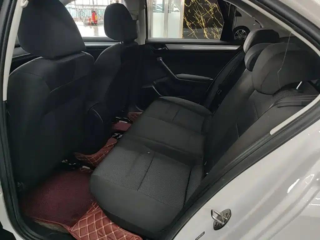 2019 Volkswagen Bora Legend 1.5L Automatic Fashion Model (National V Emission Standard) — миниатюра 17