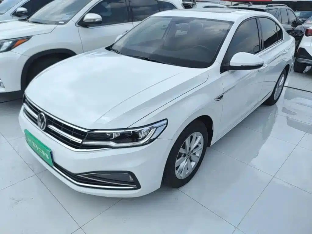2021 Volkswagen Bora 1.5L Automatic Elite Smart Edition — миниатюра 1