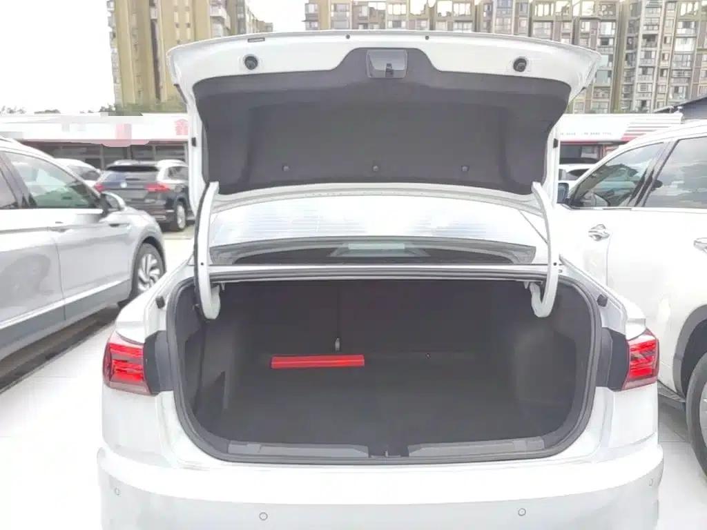 2021 Volkswagen Bora 1.5L Automatic Elite Smart Edition — миниатюра 15