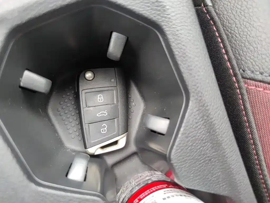2021 Volkswagen Bora 1.5L Automatic Elite Smart Edition — миниатюра 17