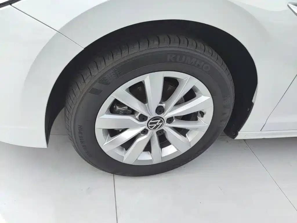 2021 Volkswagen Bora 1.5L Automatic Elite Smart Edition — миниатюра 25