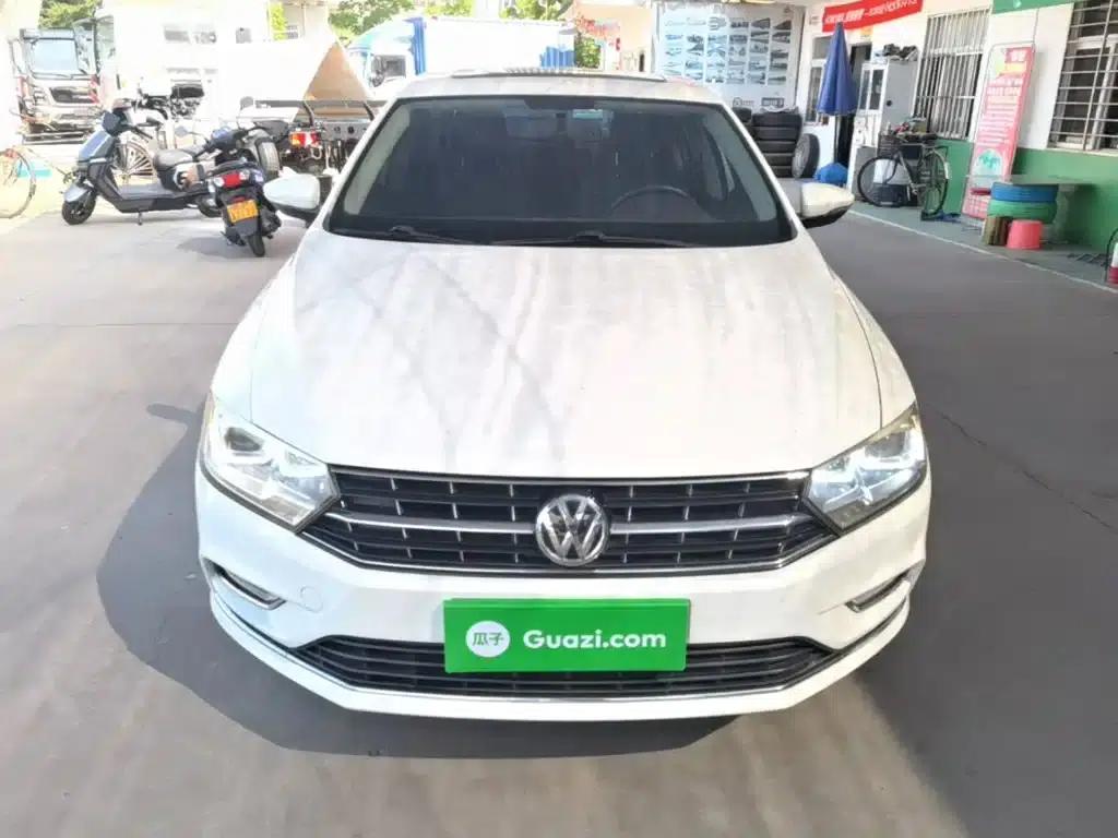 2016 Volkswagen Bora 1.6L Automatic Comfort Model — миниатюра 3