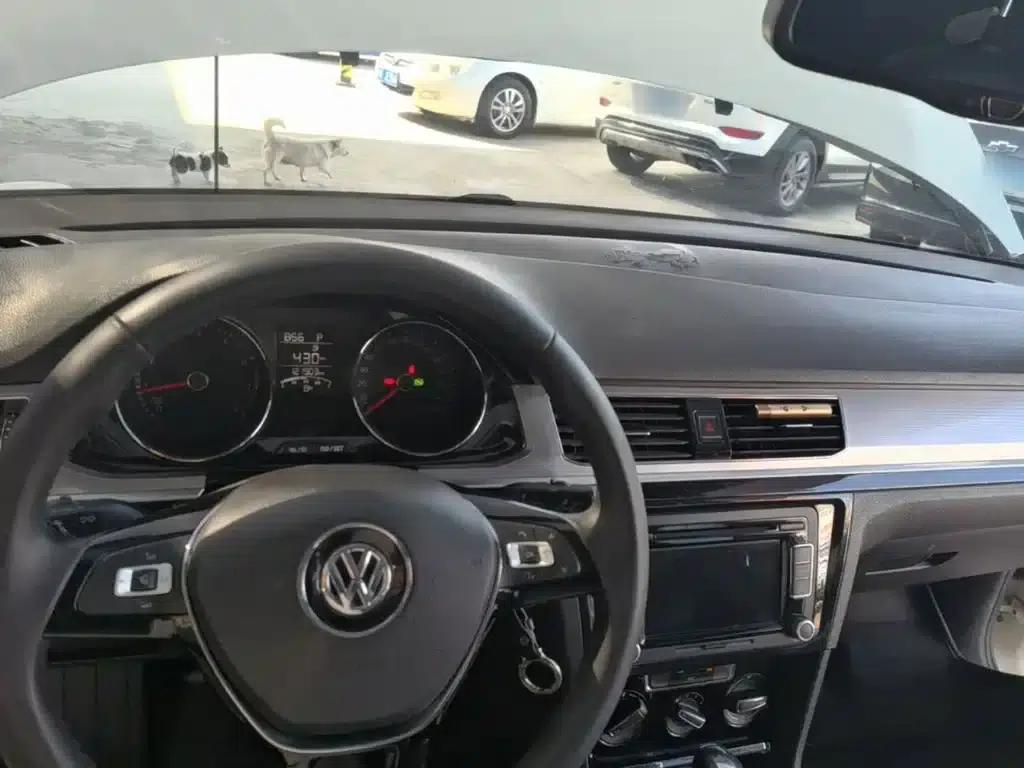2016 Volkswagen Bora 1.6L Automatic Comfort Model — миниатюра 10