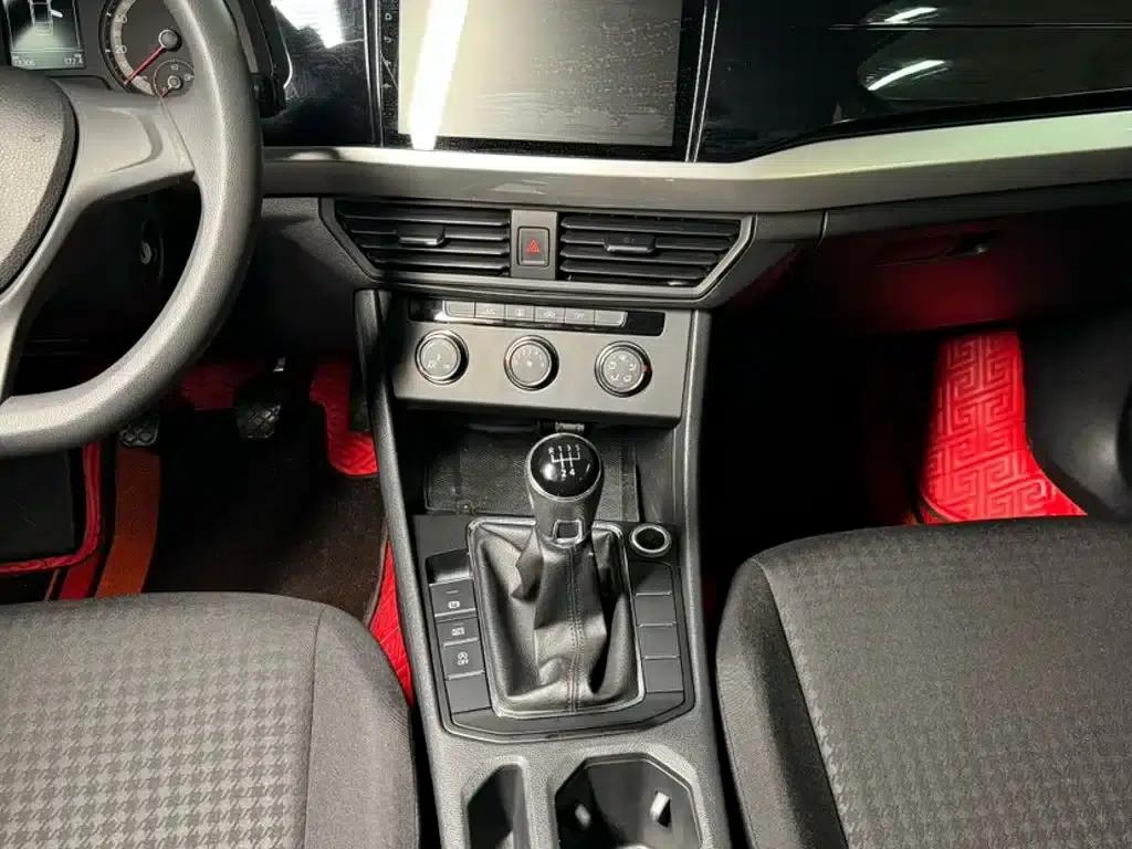 2020 Volkswagen Bora 1.5L Manual Fashion Edition — миниатюра 13