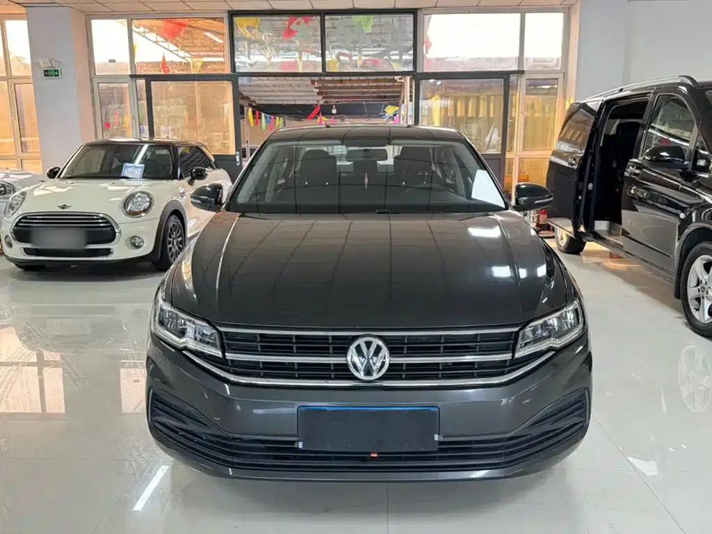 2020 Volkswagen Bora 1.5L Manual Fashion Edition — миниатюра 21