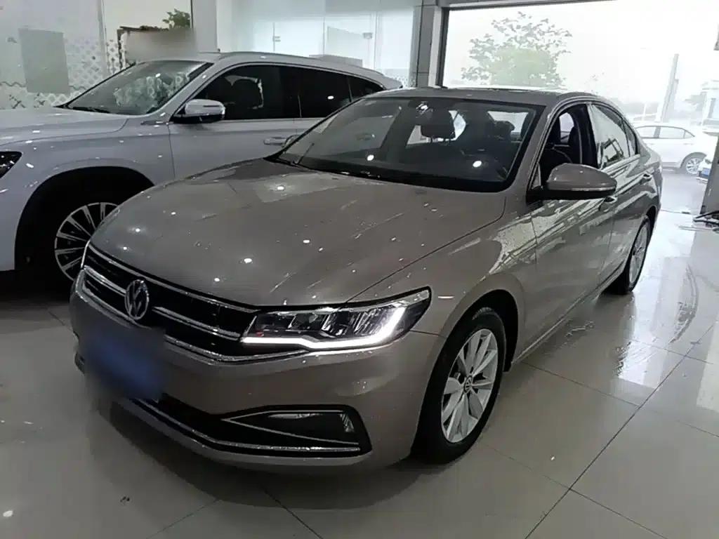 2019 Volkswagen Bora 1.5L Automatic Elite — миниатюра 1