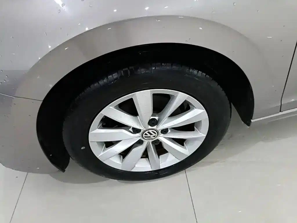 2019 Volkswagen Bora 1.5L Automatic Elite — миниатюра 23