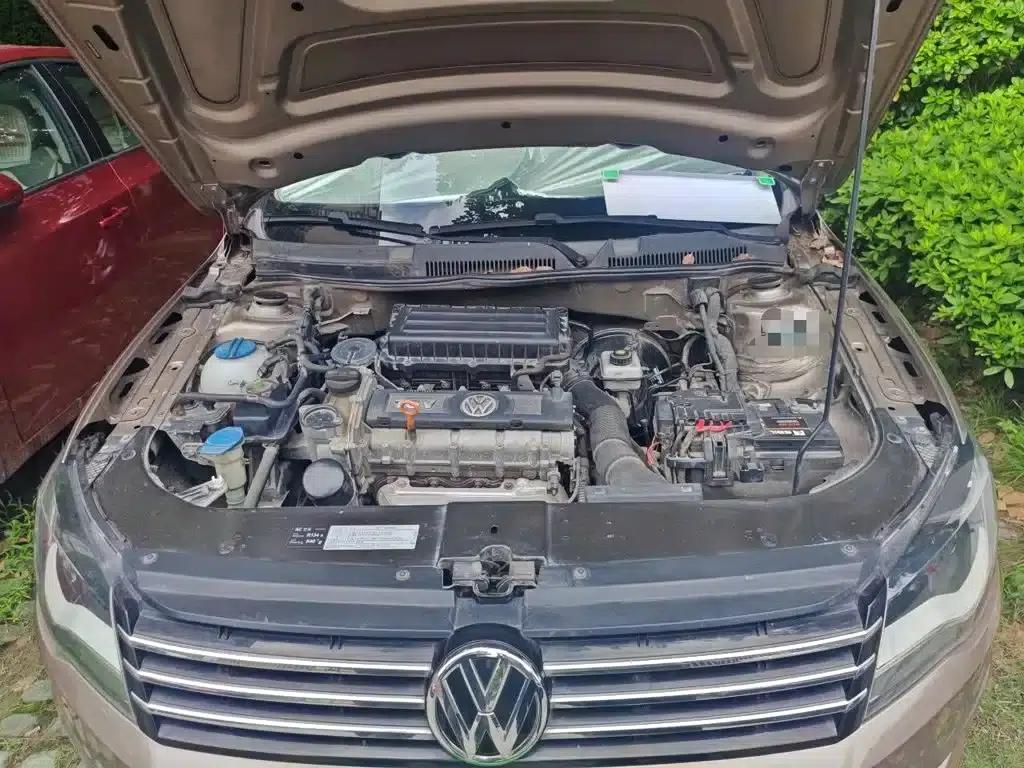 2014 Volkswagen Bora 1.6L Automatic Fashion Edition — миниатюра 11